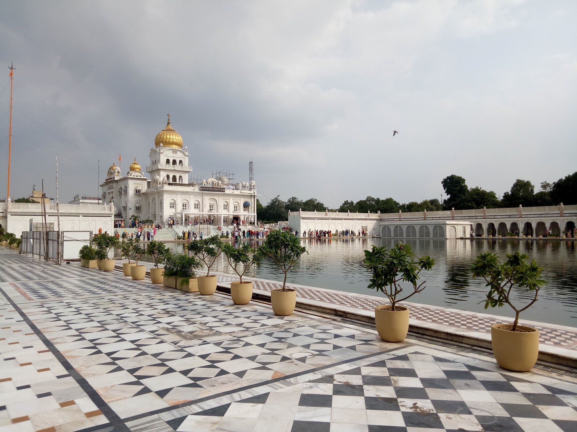 Delhi Gurudwara Tour: Discover the Spiritual Splendor of Sikhism in the Capital City